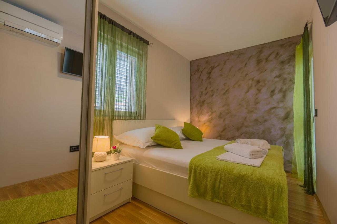 Apartment Paradise Makarska Exteriör bild